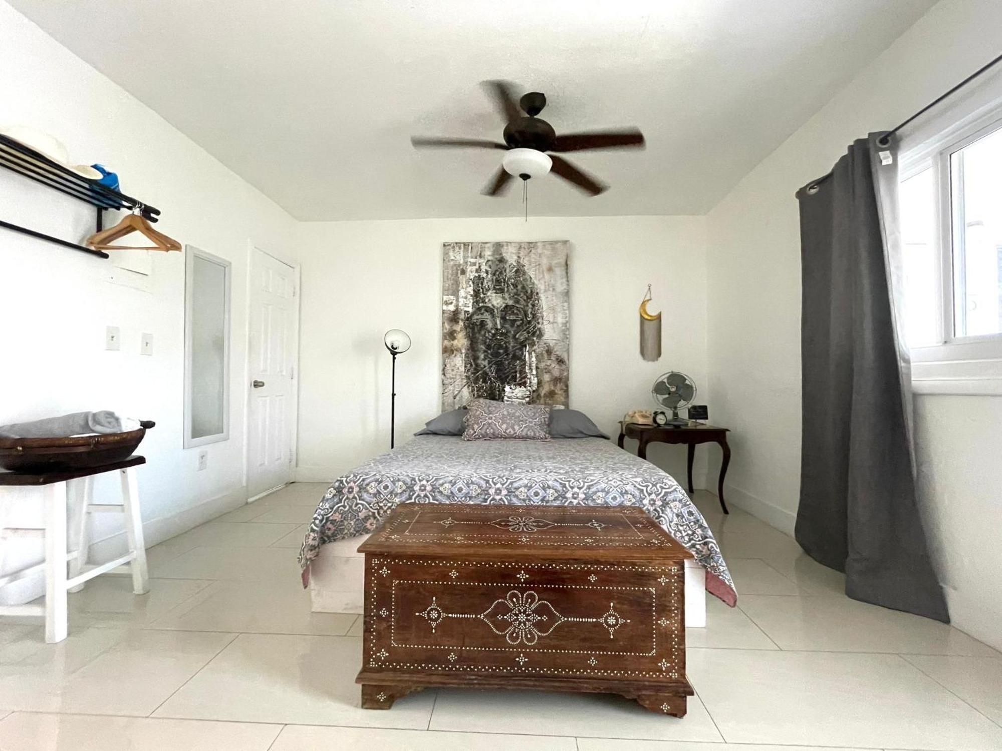 Private Studio Blocks From Coconut Grove Miami Exterior foto
